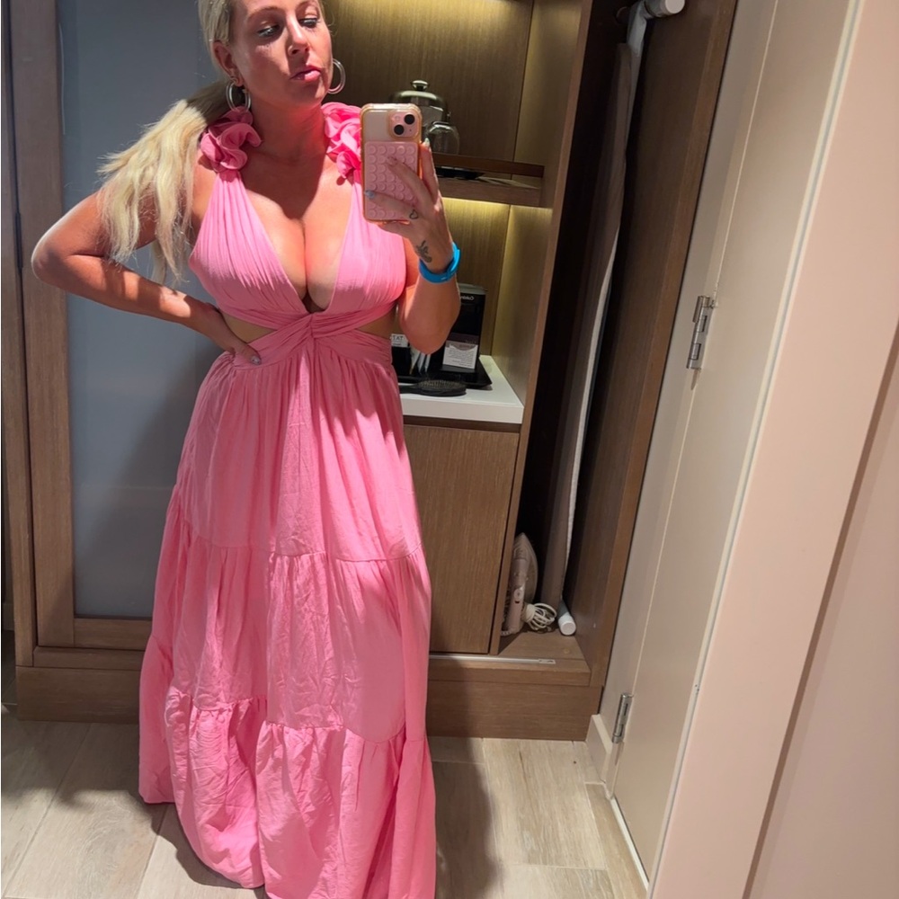 Pink Sleeveless Maxi Dress